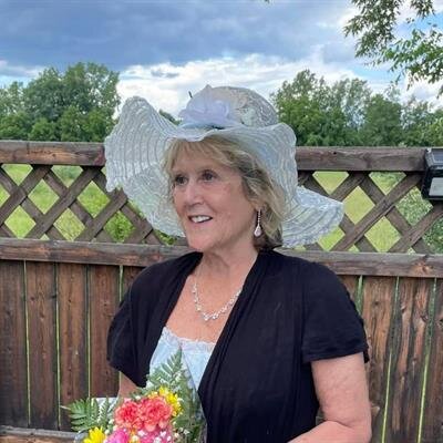 Yvonne Caroline-Woelders Fent