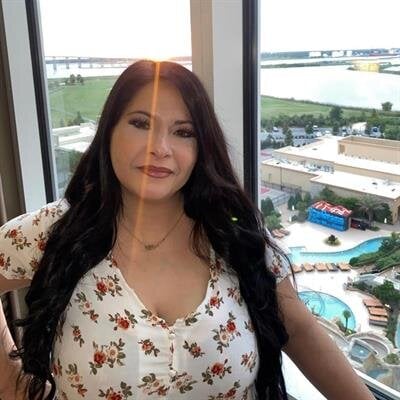 Bonnie Denise Esquivel