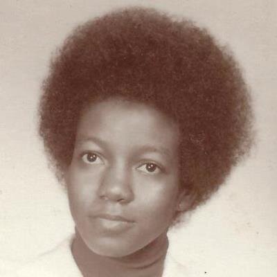 Rose M Williams