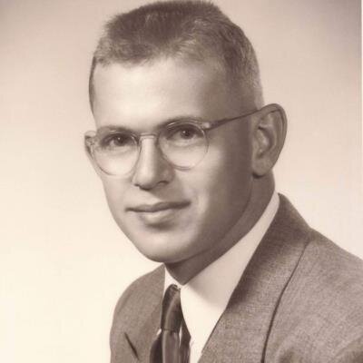 Ralph D Yoder