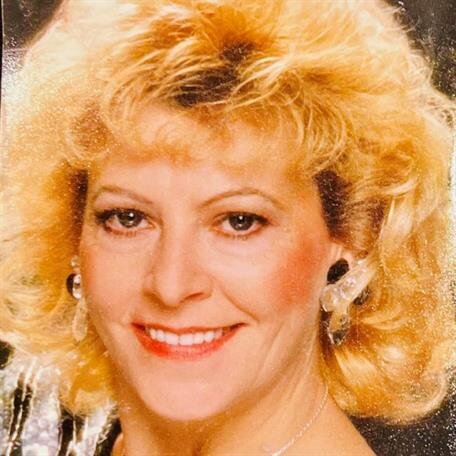 Suzanne Amos- Anderson