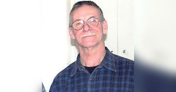 Robert Burdick Obituary Visitation & Funeral Information