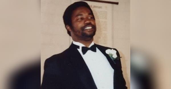 Mr. Samuel Thomas White Jr. Obituary Visitation & Funeral Information
